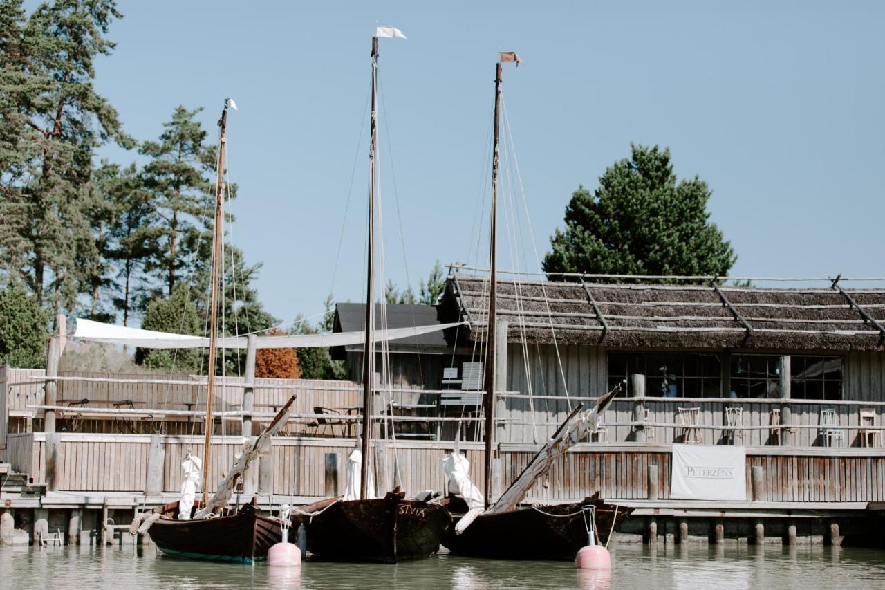 Villa Peterzens Boathouse Laupunen Esterno foto