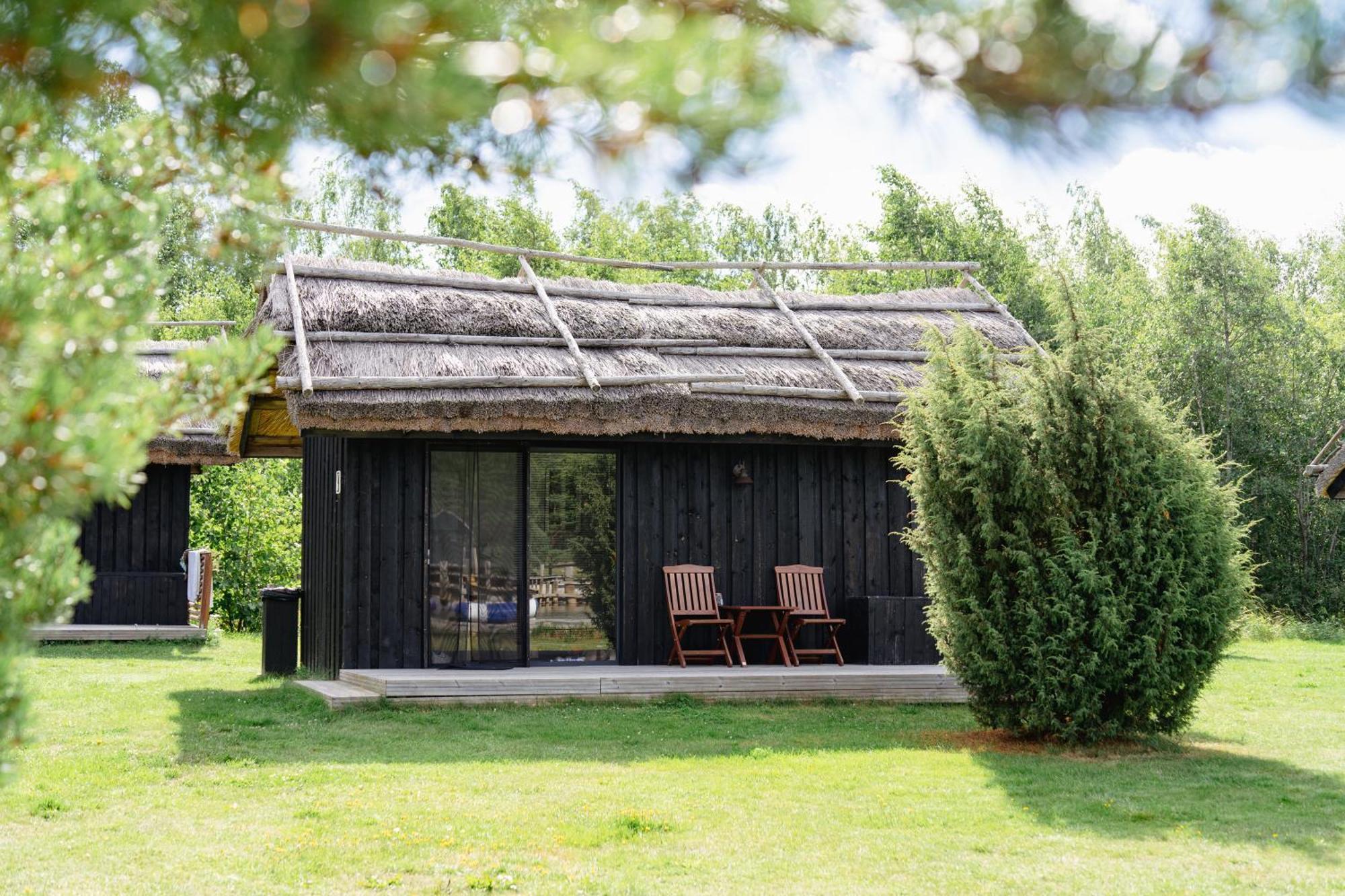 Villa Peterzens Boathouse Laupunen Esterno foto