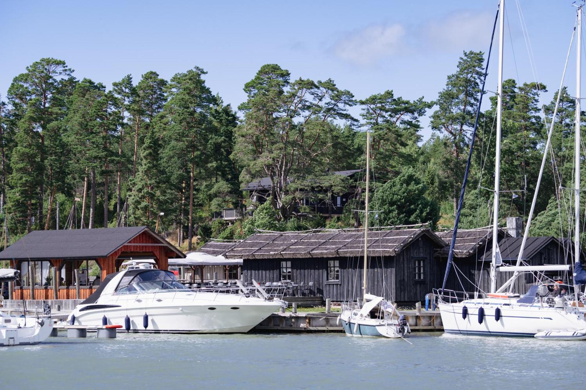 Villa Peterzens Boathouse Laupunen Esterno foto